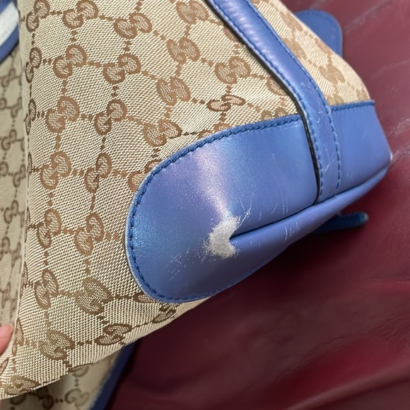 COPY - Gucci Tote Handbag “Gucci craft” medium tote with detachable pocket - Picture 7 of 16